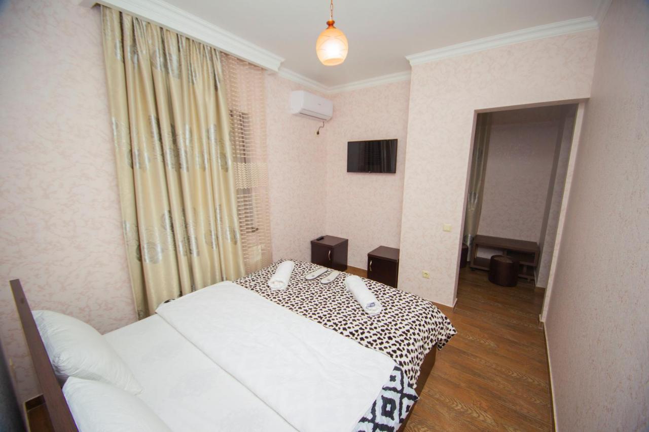 Hotel Elegant 2 Tbilisi Eksteriør bilde